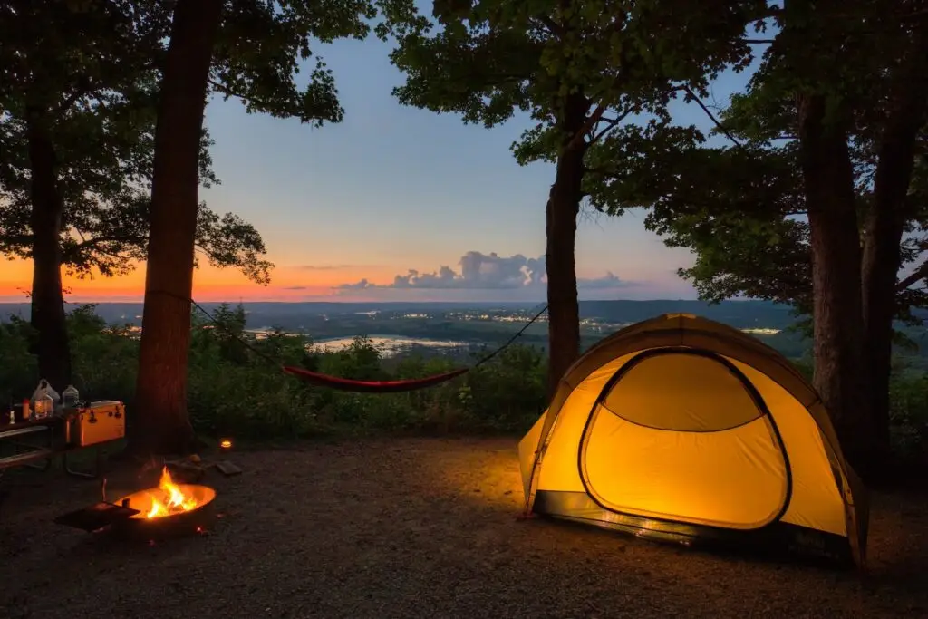 How to Plan a Successful Corporate Camping Outing?