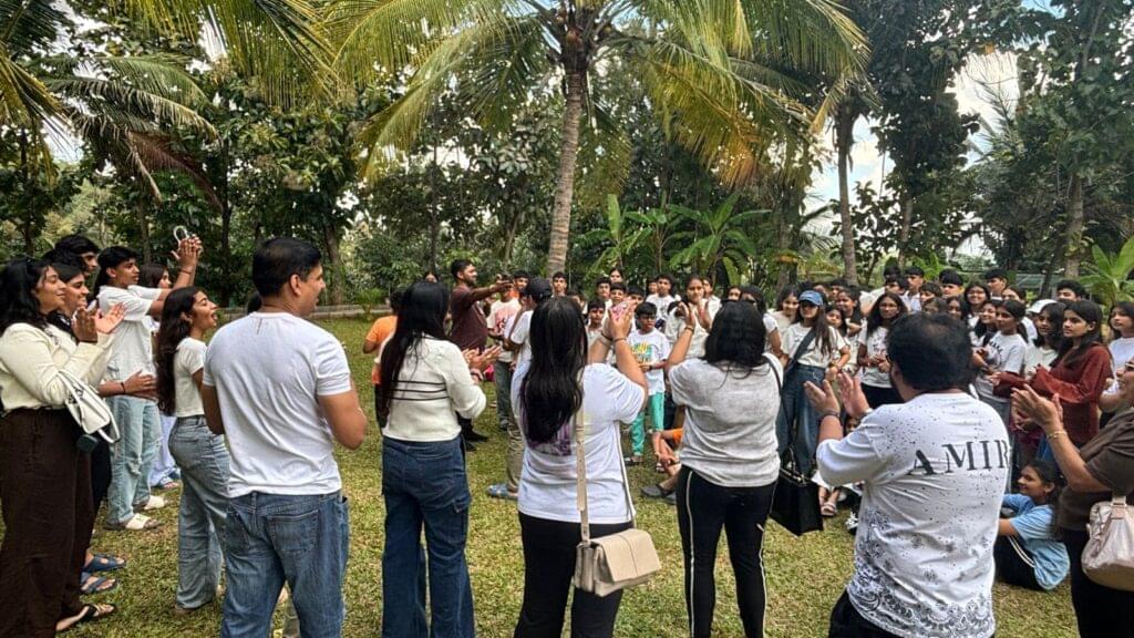 Plan the Perfect Corporate Outing: A 10-Step Guide for 2025 Success